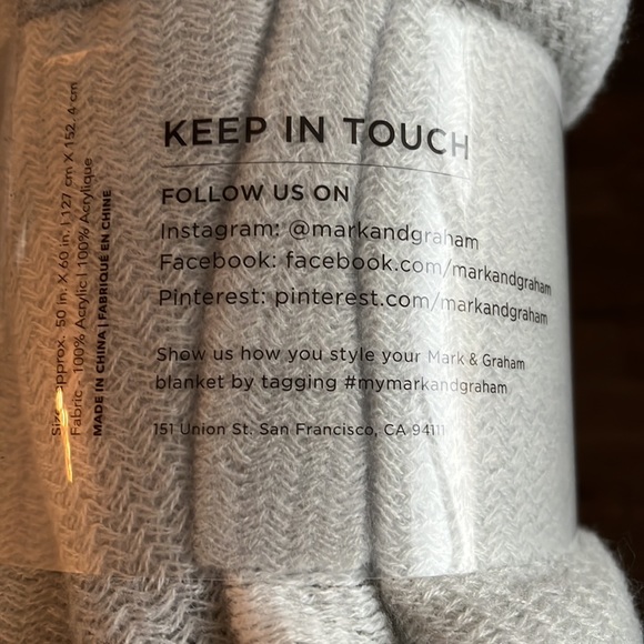 Mark & Graham blanket - Picture 3 of 3